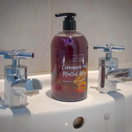 Guestready - Centre Apartment, Sleep 4 Апартаменти *